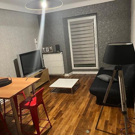 Studio A Proximite De Laval Aparthotel Soulgé-sur-ouette Εξωτερικό φωτογραφία