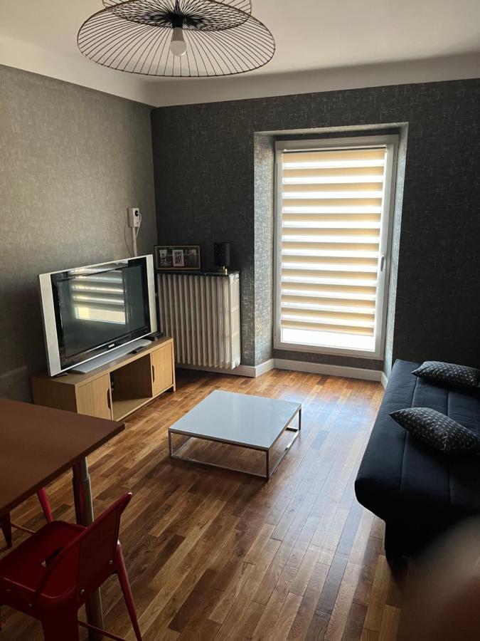 Studio A Proximite De Laval Aparthotel Soulgé-sur-ouette Εξωτερικό φωτογραφία